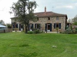 Commune de Yzernay 49360