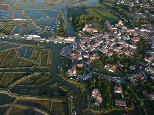 Commune de Breuillet 17113