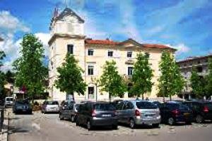Commune de Écully 69130